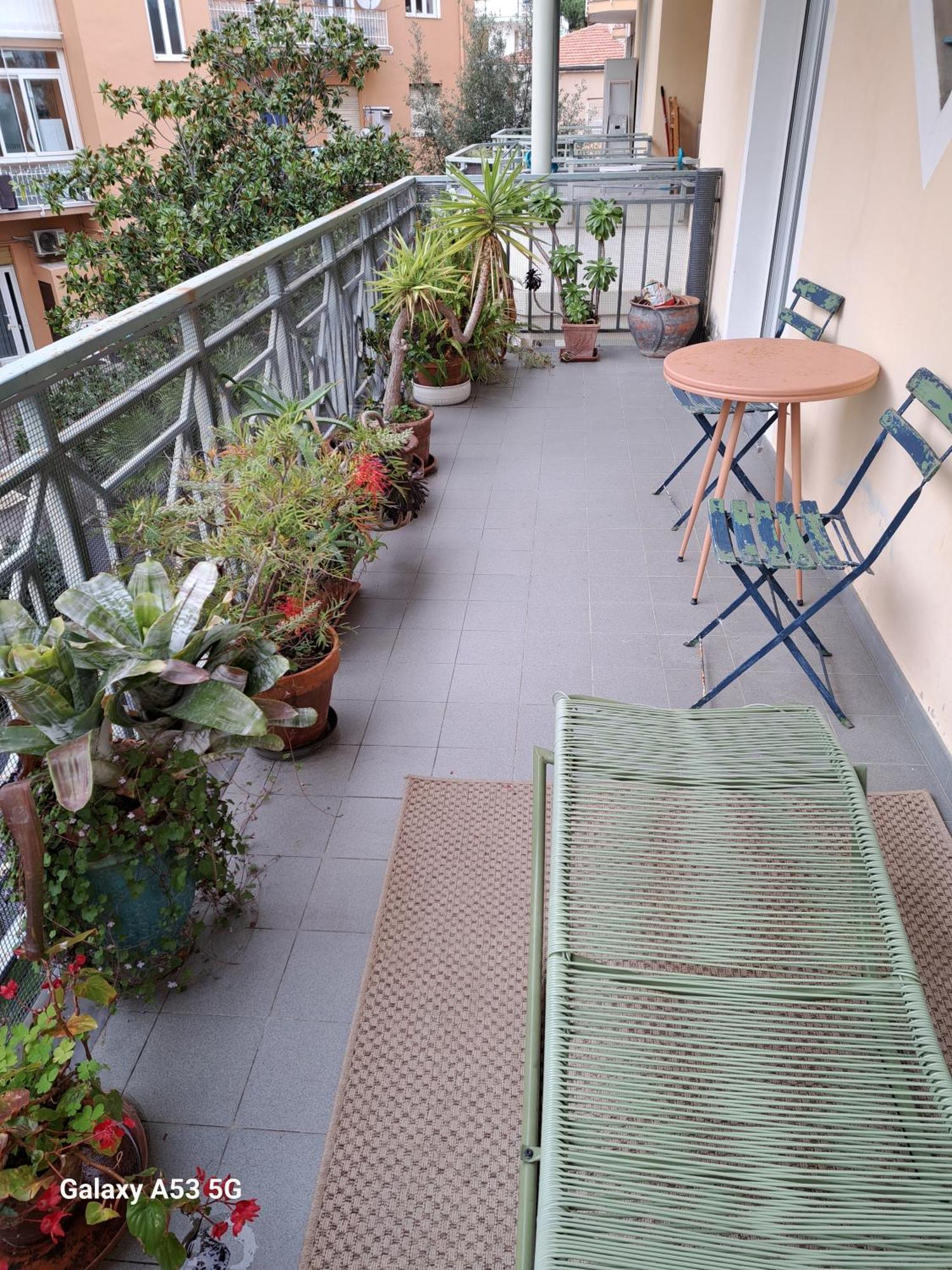Ferienwohnung Centrale Vicino Spiagge E Ciclabile + Box-Auto ! Taggia Exterior foto